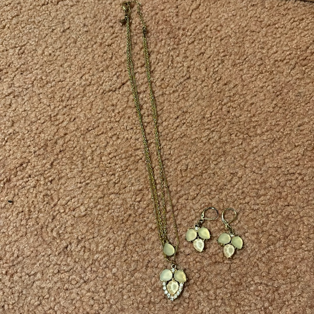LC necklace and earring set